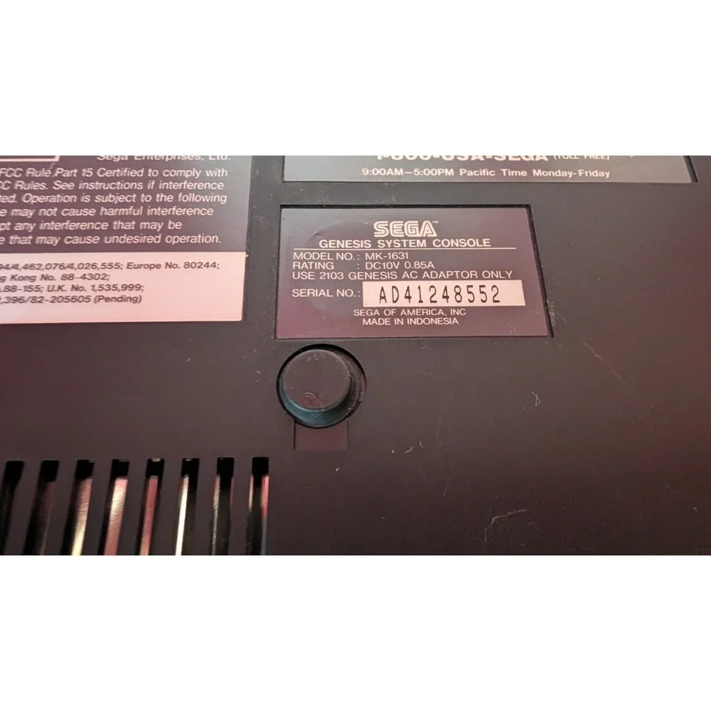 Sega Genesis 2 Console Controllers games Lion King Baseball MK-1631 Tested No AV